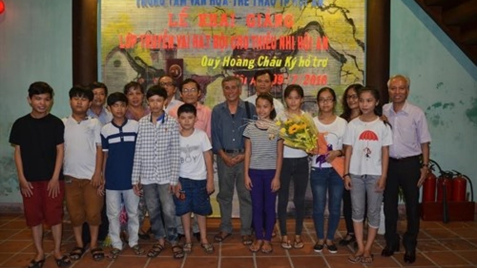 Hoi An launches classical drama course for children