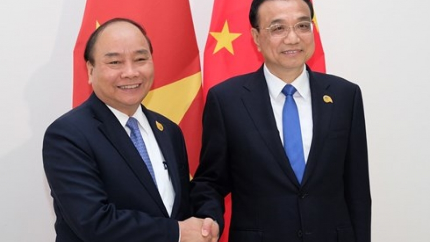 PM meets Chinese counterpart in Phnom Penh