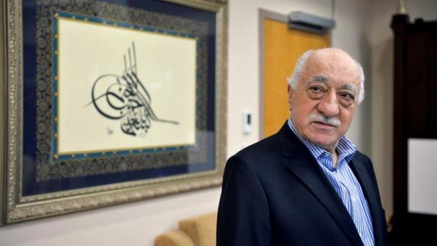 US says evaluating new Turkish documents on alleged coup leader