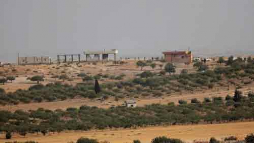 Turkish-backed rebels clear IS from Turkey's Syrian border