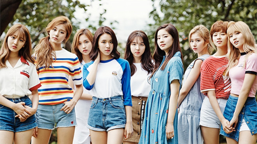 K-Pop girl band to film reality TV show in Vietnam late August 