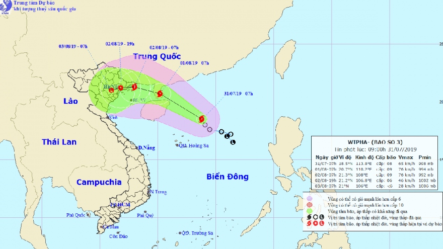 Typhoon WIPHA strengthens in East Sea