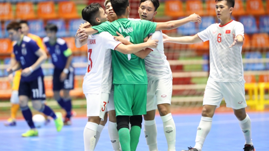 Vietnam suffer defeat to Japan at AFC U20 Futsal Championship 