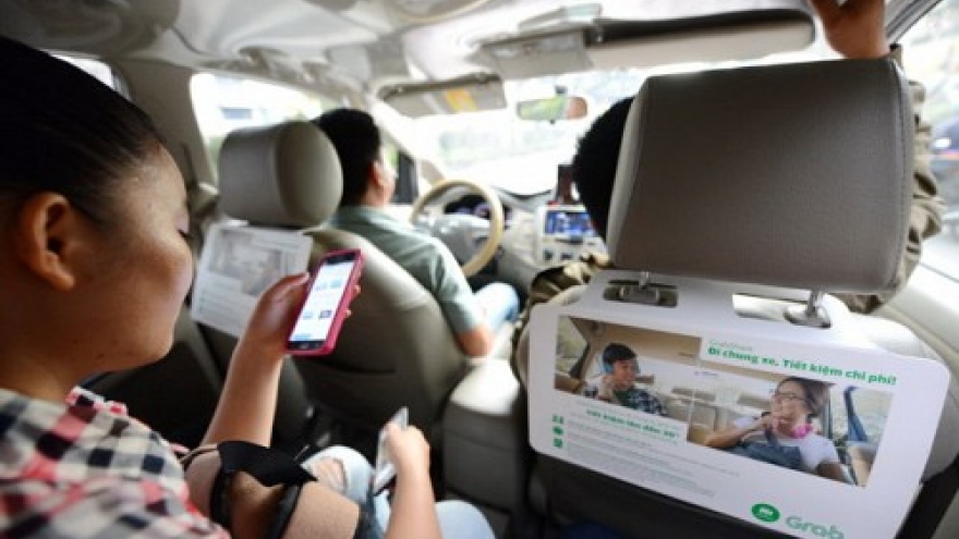 Vietnam says no to fare-splitting on Grab, Uber