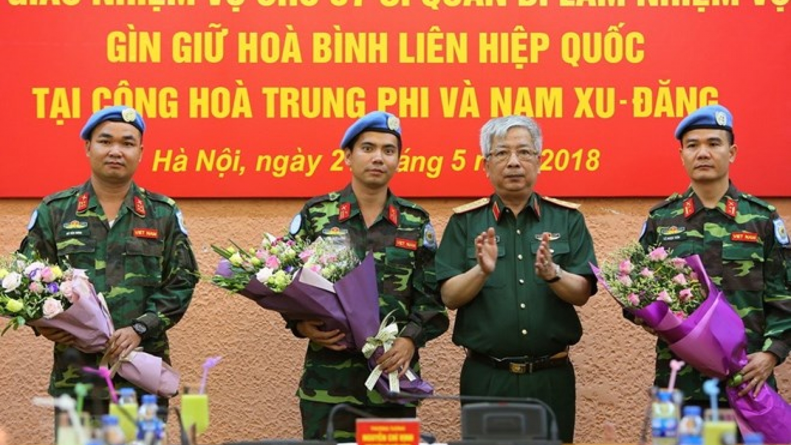 Vietnam sends seven more officers to UN peacekeeping mission