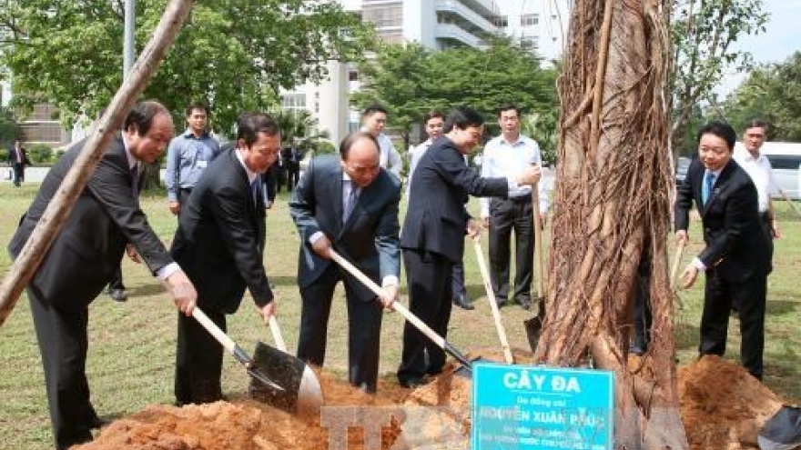 PM expects VNU-HCM to rank among top Asian universities