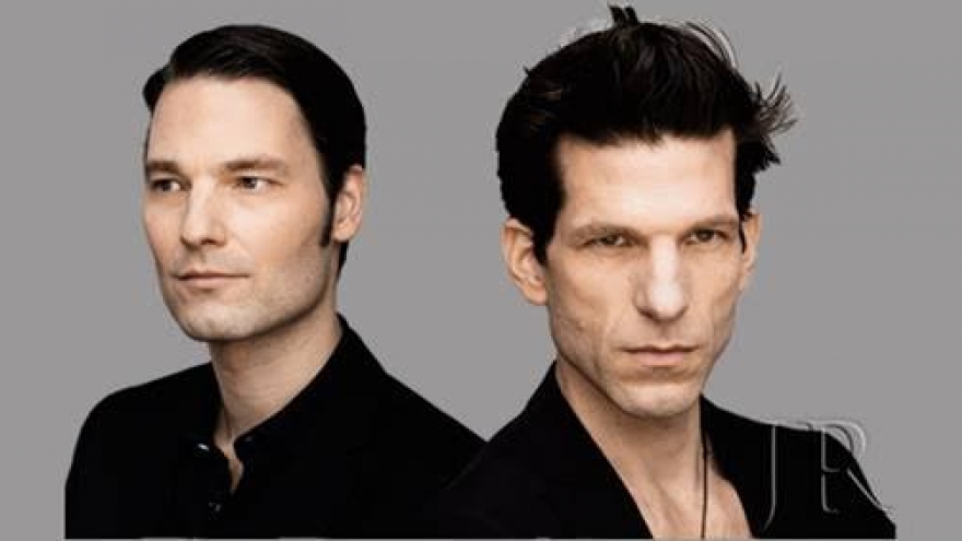 “Piano Battle” concert hits stage in HCM City