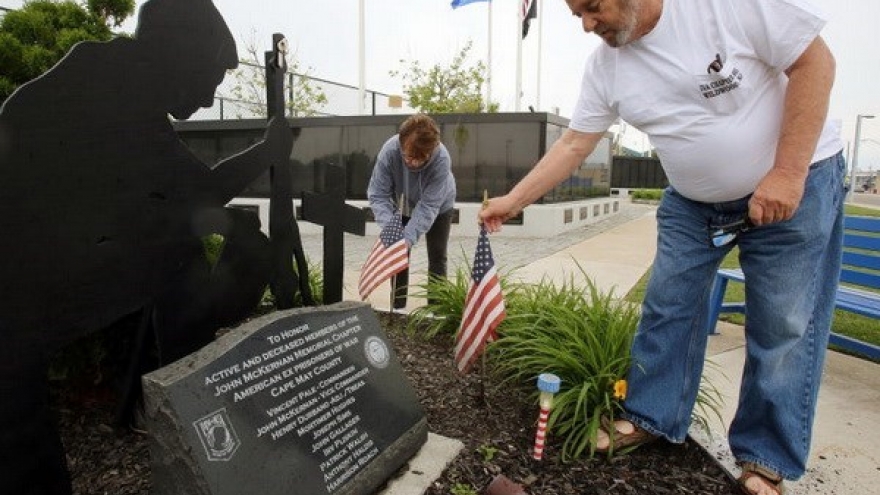 US veterans visit Vietnam