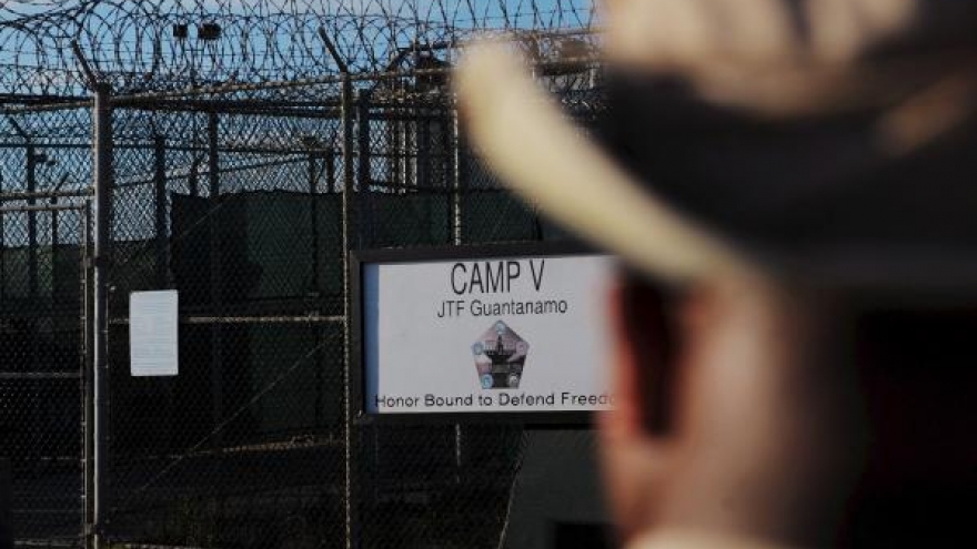 US sends nine Yemeni prisoners from Guantanamo Bay to Saudi Arabia