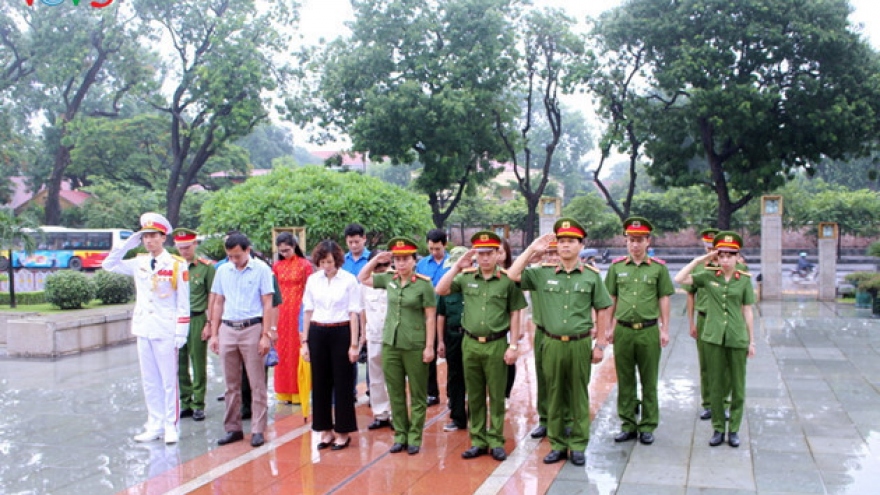 
        VOV Youth Union commemorates War Invalids and Martyrs Day
                          
                      
