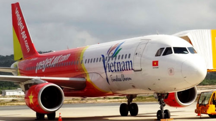 Vietjet Air opens new air route to Singapore