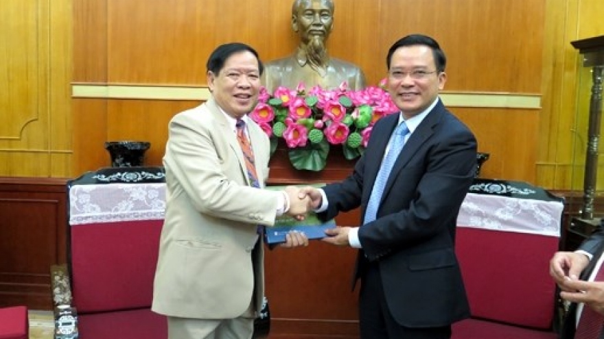 VFF leader welcomes Lao lawyer delegation