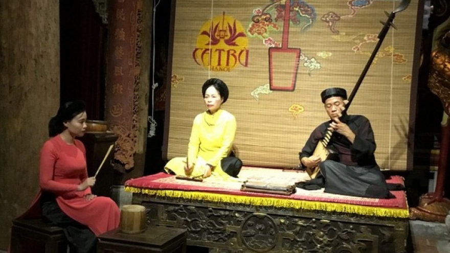 Hanoi promotes ceremonial singing