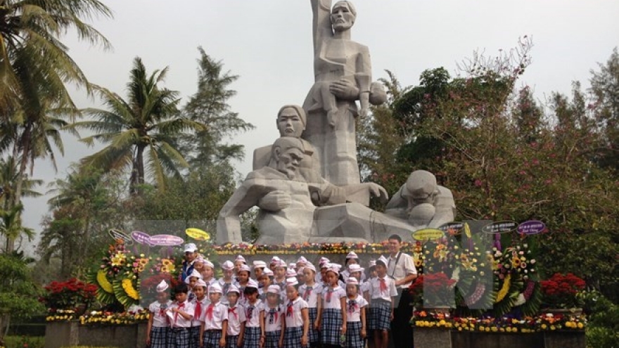 Quang Ngai commemorates Son My massacre victims