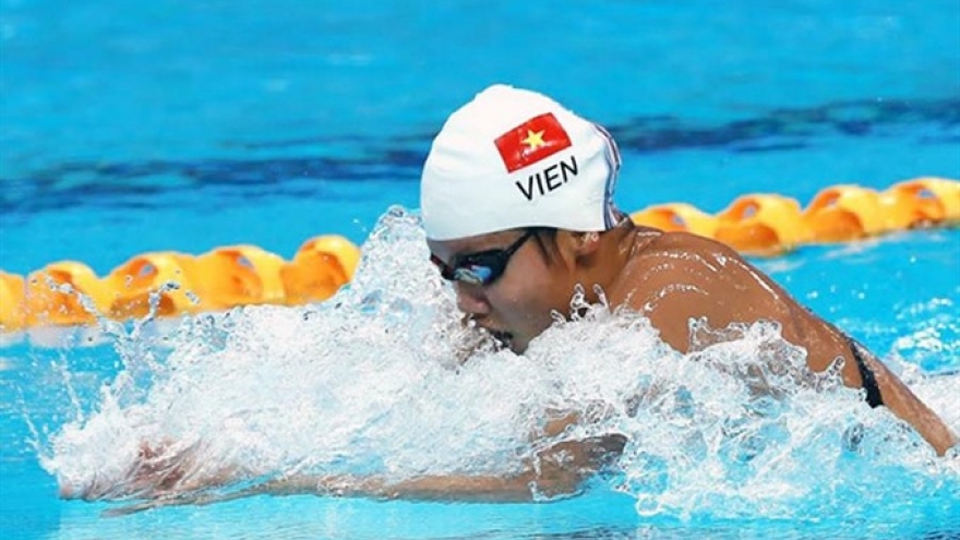 Vien adds bronze medal at Pro Swim Series