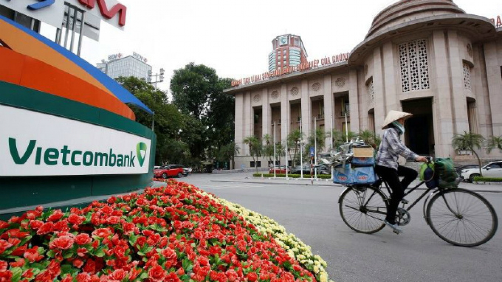 Vietcombank to sell 3% stake to foreign investors