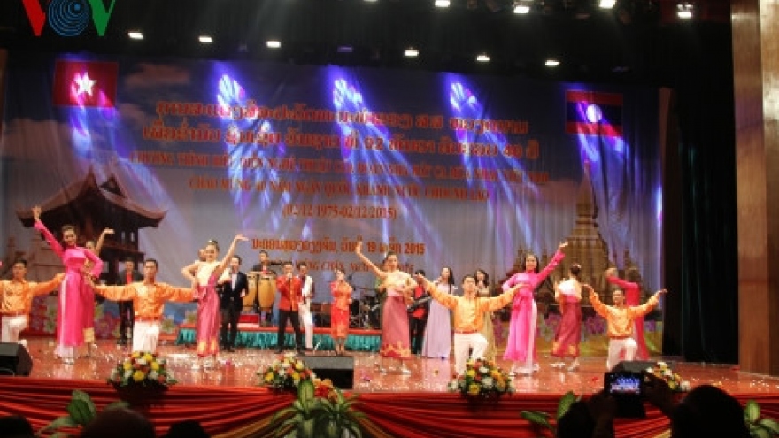 
        Special art program marks Vietnam-Lao diplomatic ties
                              