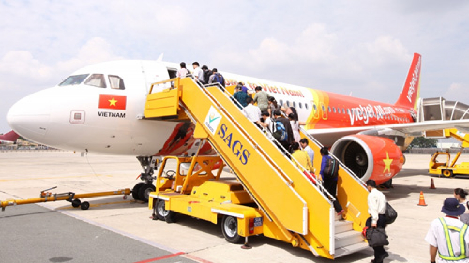 Vietjet increases frequencies to meet rising summer demand