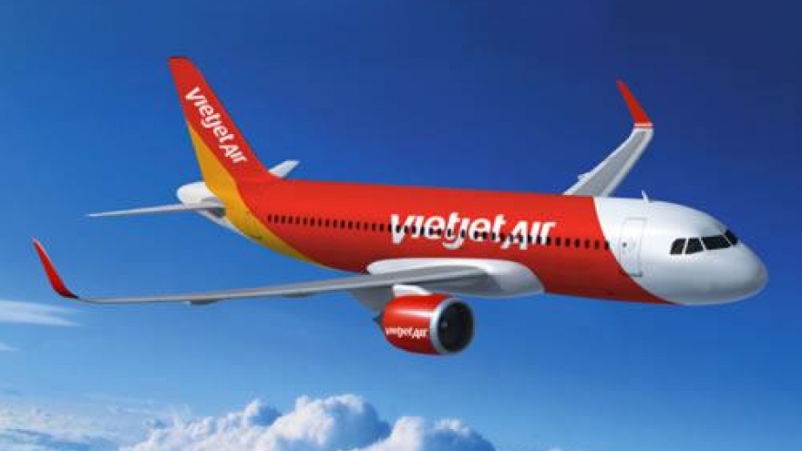 
        Vietjet Air offers 3,000 tickets from zero VND on domestic air routes 
                              