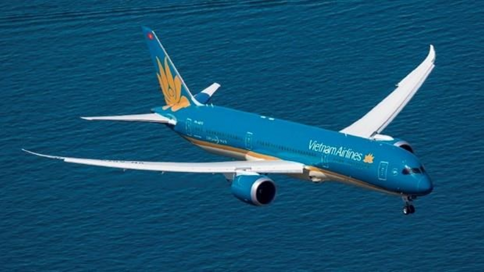Passengers advised to arrive at Hong Kong airport soon