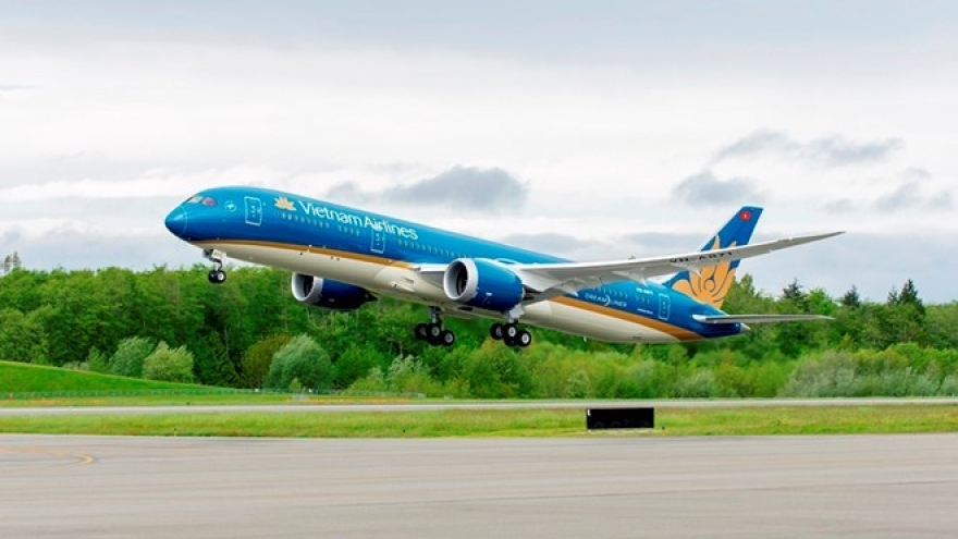 Vietnam Airlines changes flights to Taiwan due to storm Nesat