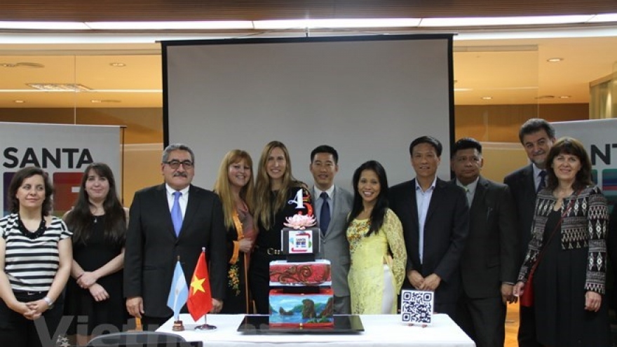 Vietnamese culture-tourism week opens in Argentina