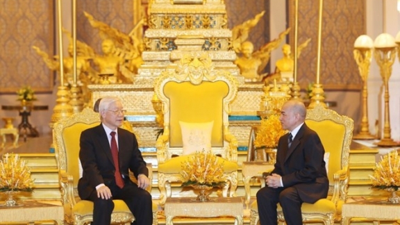 Vietnam, Cambodia issue joint statement