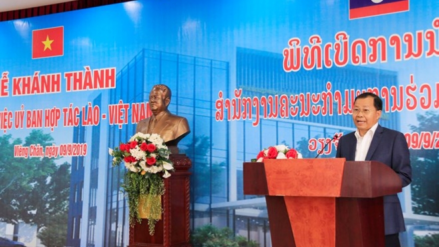 Vietnam-funded headquarters handed over to Lao committee