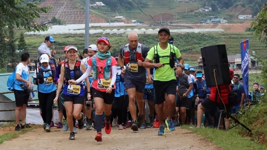 Tien Hung wins Vietnam's biggest mountain race in Sa Pa