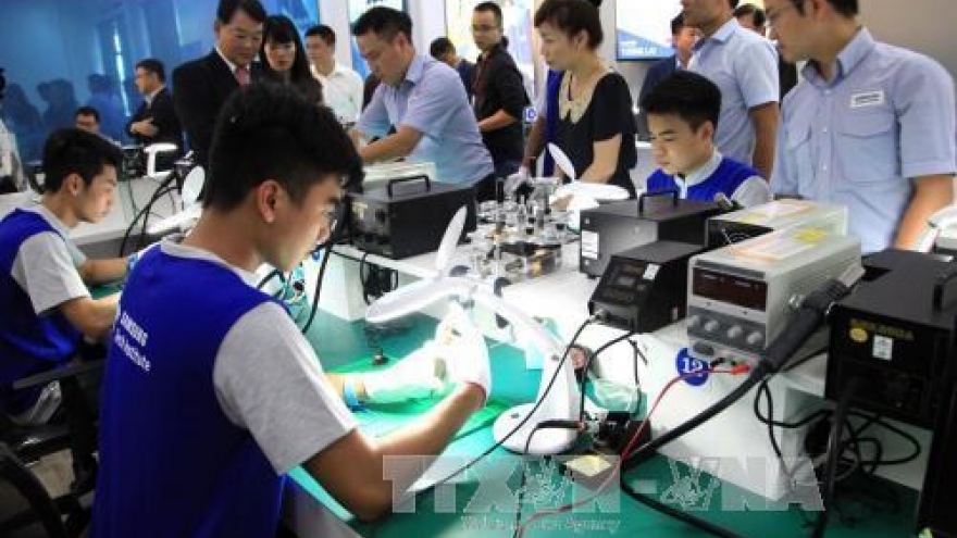 Vietnam must improve quality of labour force for EVFTA