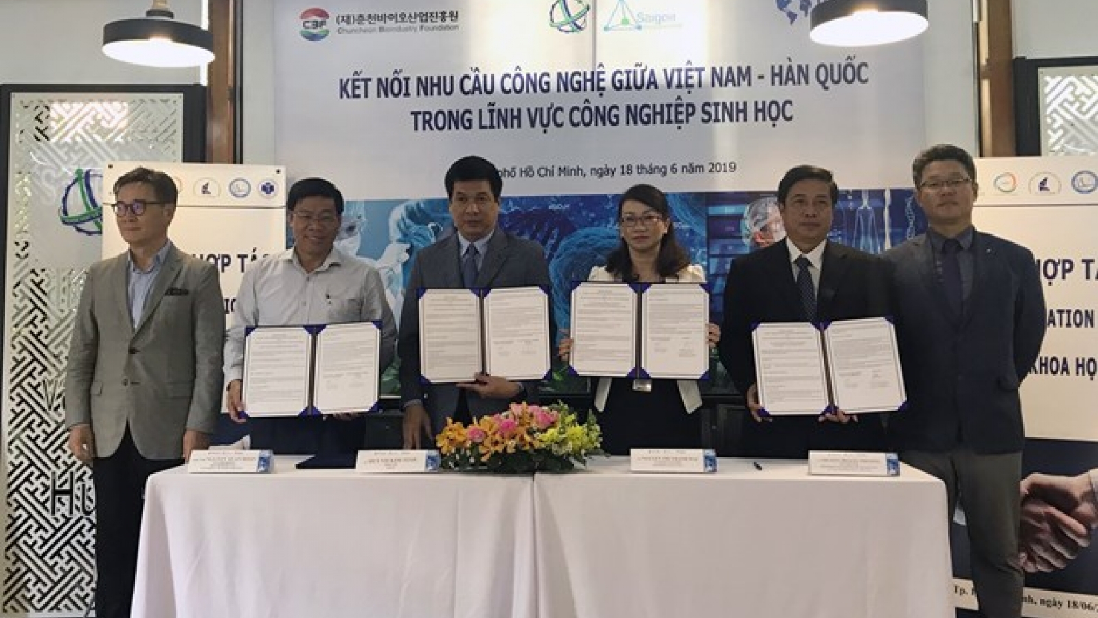 Vietnam, RoK boost cooperation in biotechnology
