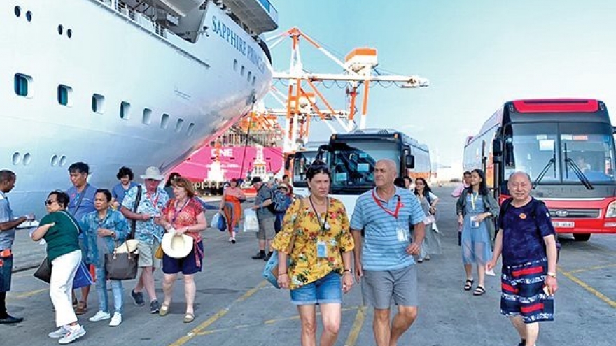 Vietnam sees great opportunities in cruise tourism