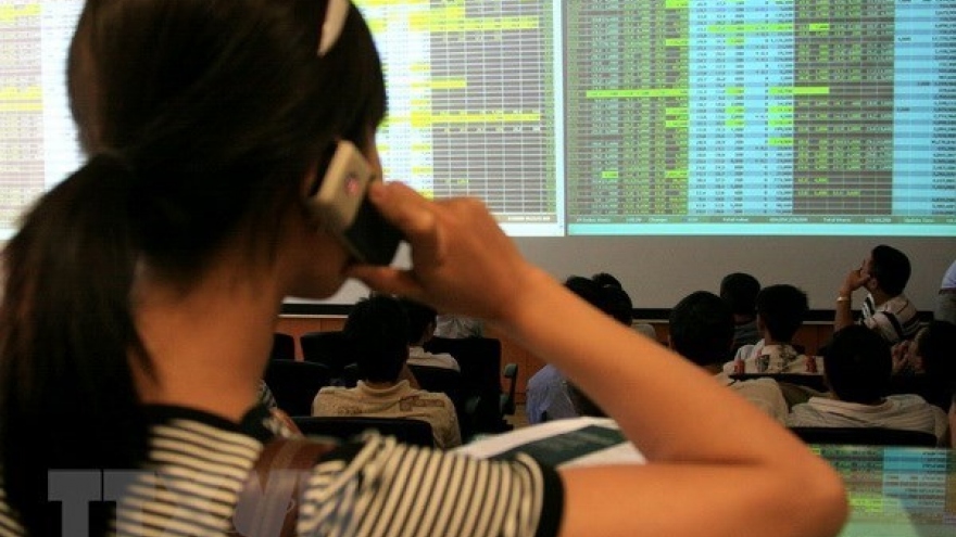 Stock market pins hopes on foreign investors in September