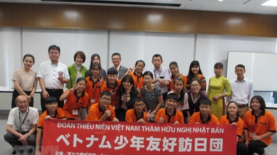 Vietnamese teenagers conclude friendship trip to Japan 