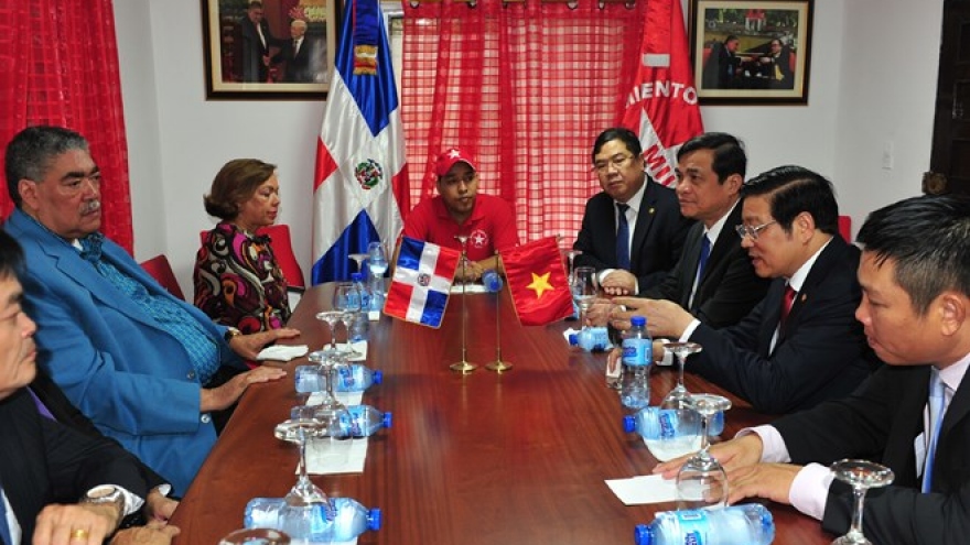 Party delegation visits Dominican Republic to cement ties