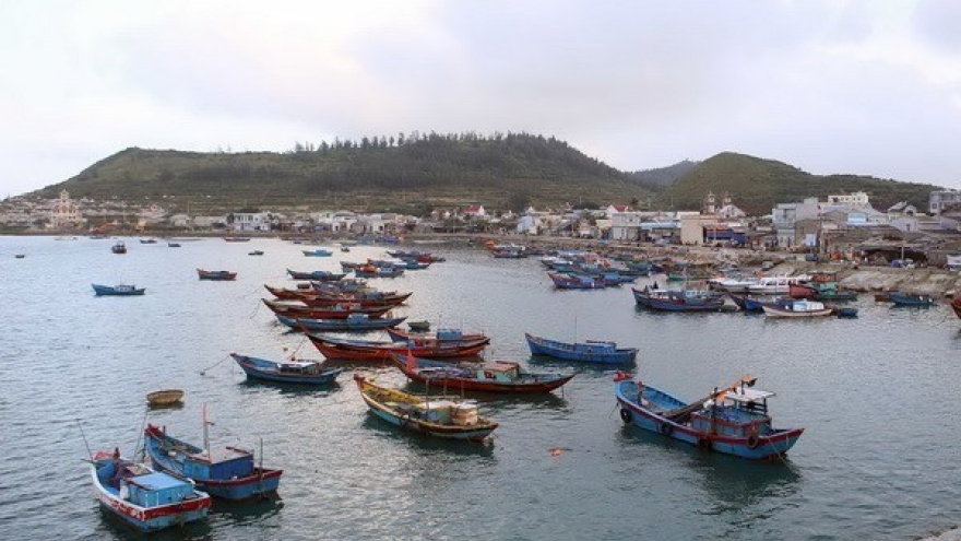 Quang Ngai prevents illegal fishing in foreign waters