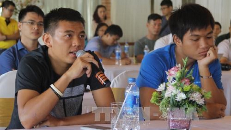 Tennis: 32 players begin main round at Vietnam Open 2016