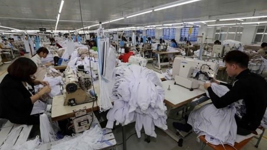 Vietnam’s textile export value up almost 7 pct in eight months