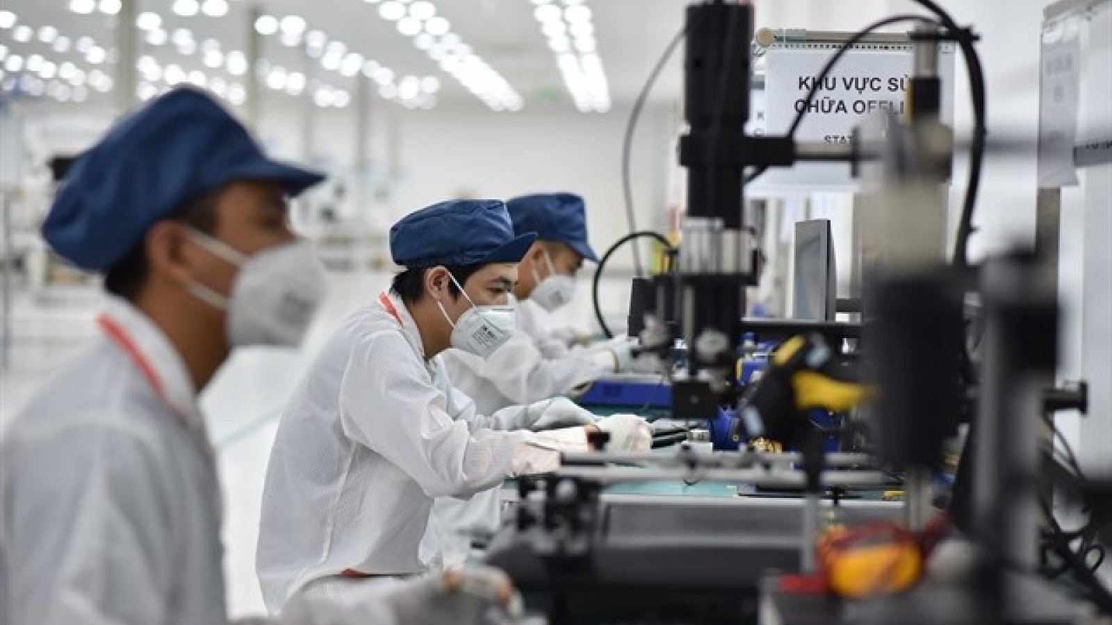 Vingroup builds another smartphone factory