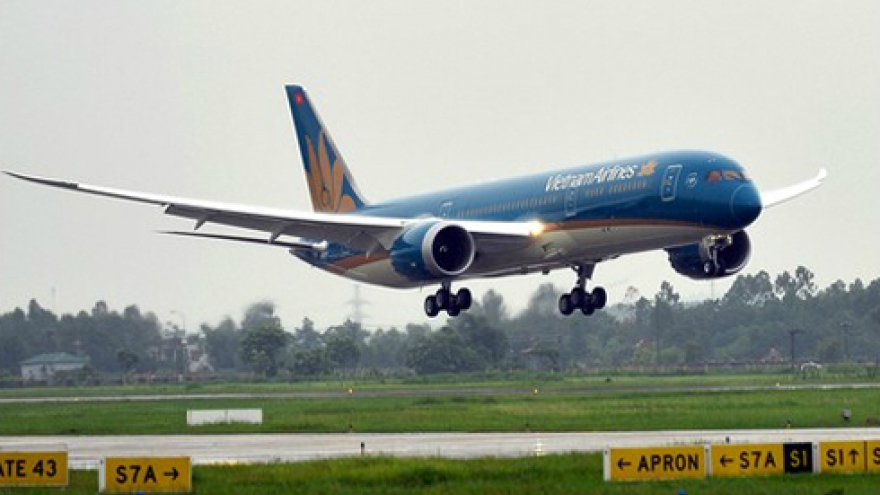 Chinese passenger fined for threatening Vietnam Airlines crewmember