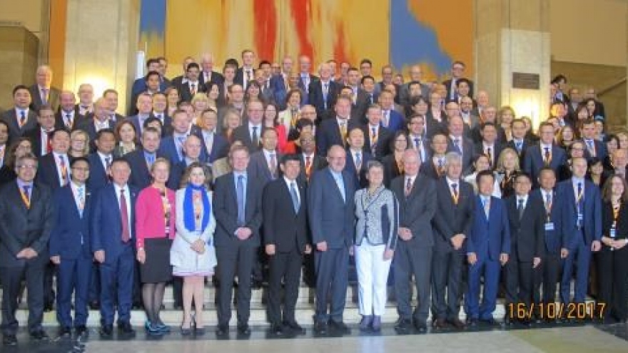 Vietnam attends 12th ASEM customs director general meeting