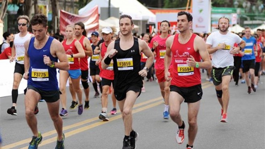 Over 5,000 runners join HCM City International Marathon