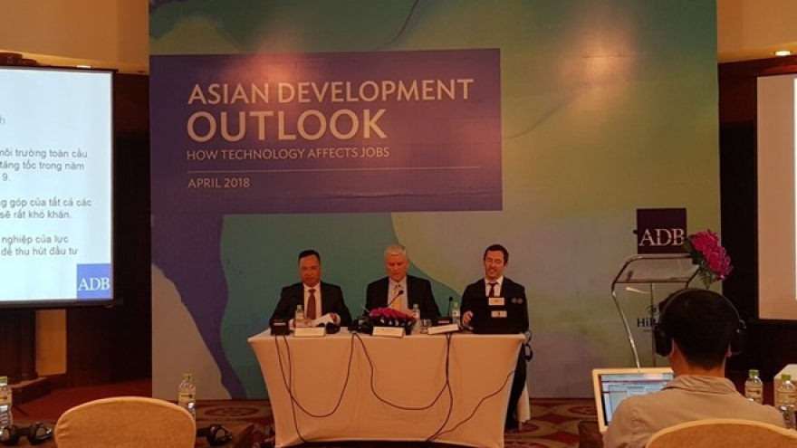 ADB forecasts Vietnam’s economy to grow 7.1% in 2018