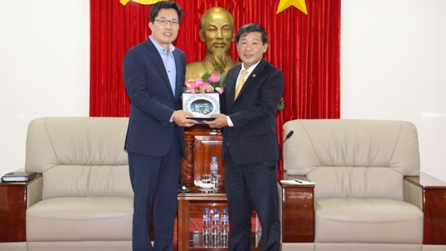Binh Duong calls for investment in less labour-intensive industries