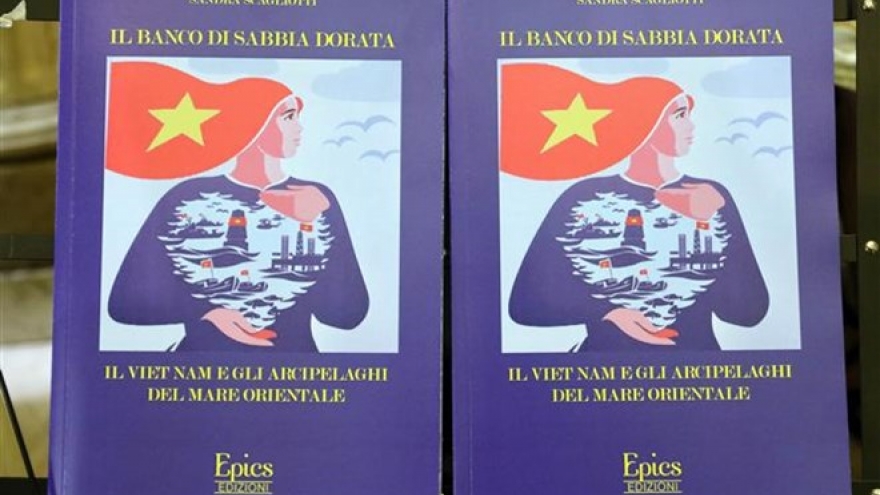 Italian book on Vietnam’s island sovereignty introduced in Rome