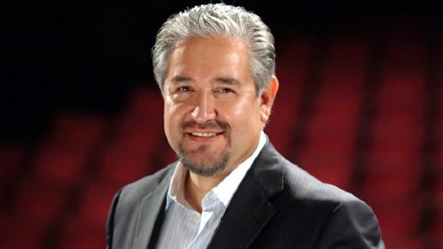 US conductor to perform at Opera House