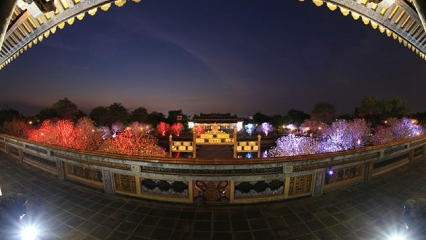 Hue city halts night tour due to rain