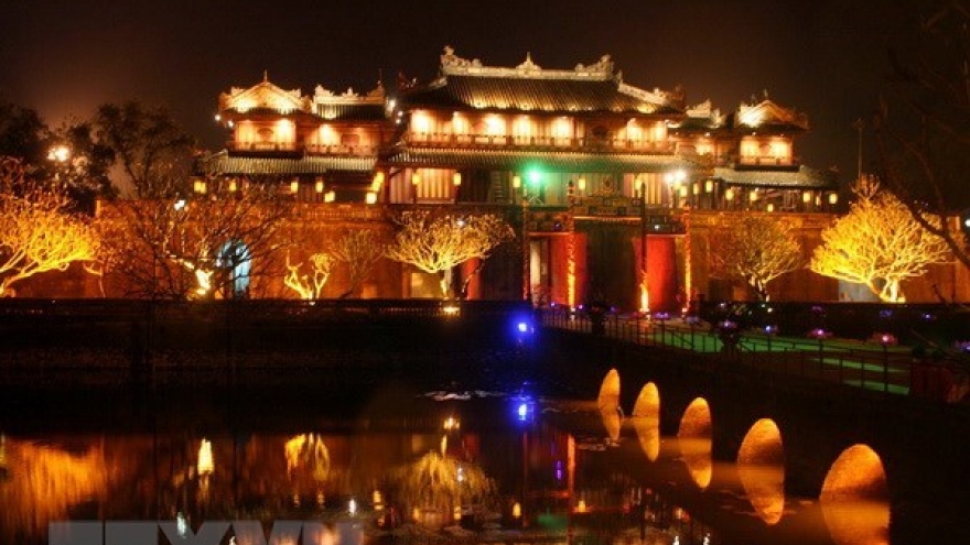 Hue city lights up public places to attract more tourists