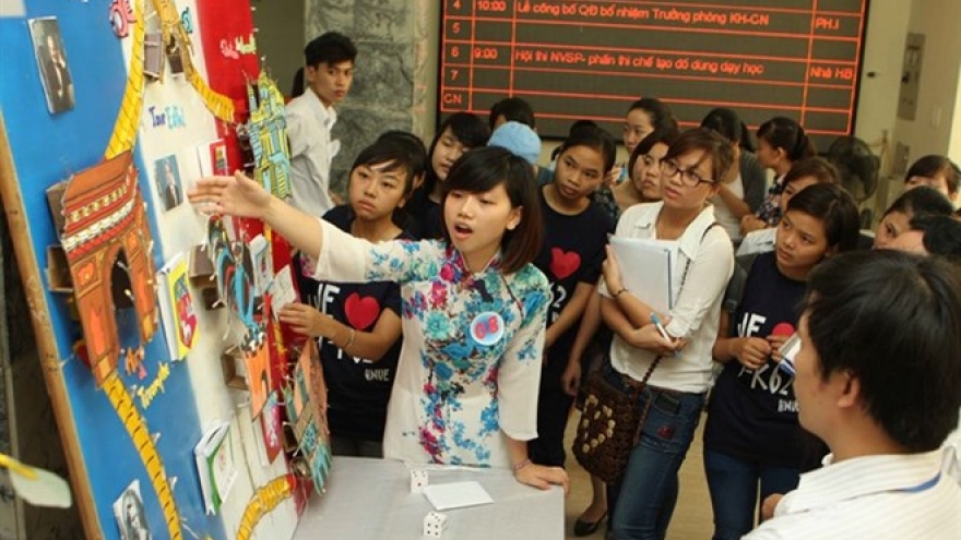 Ministry to set floor marks for teacher training facilities