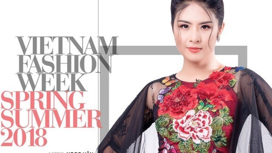 Vietnam fashion week honours traditional material